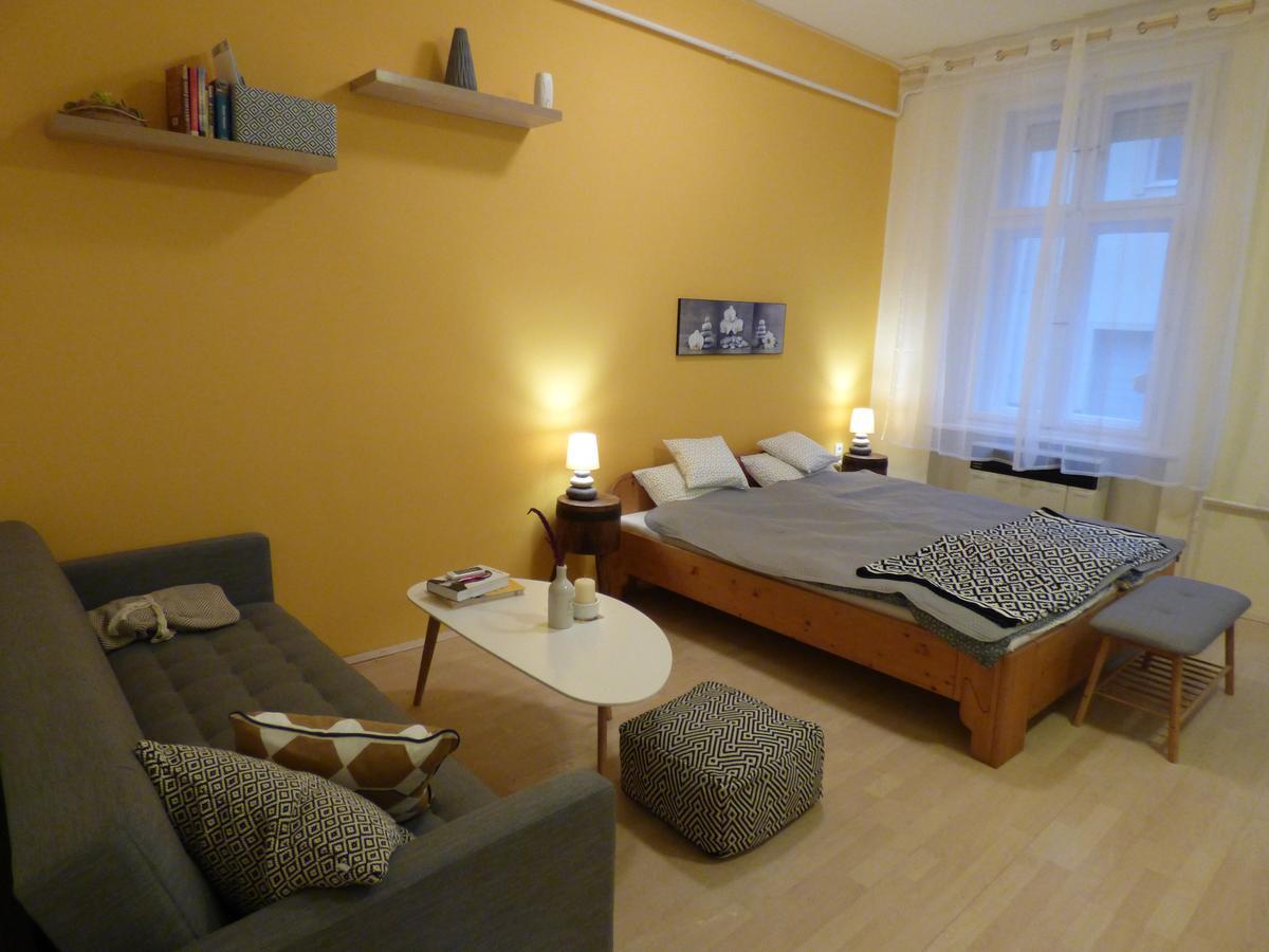 Yellow Apartment *