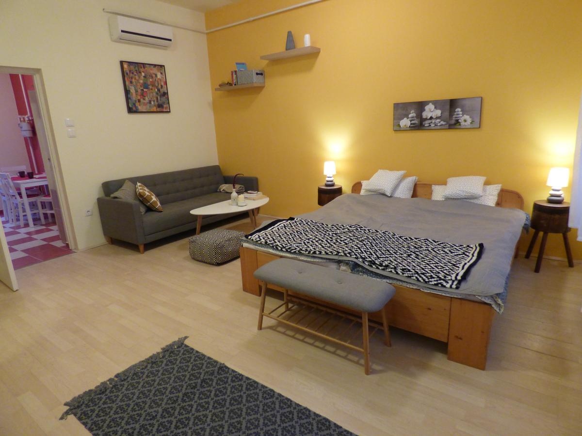 Yellow * Debrecen