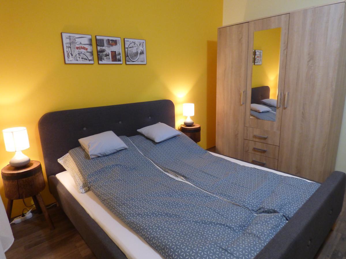 Yellow Apartment *